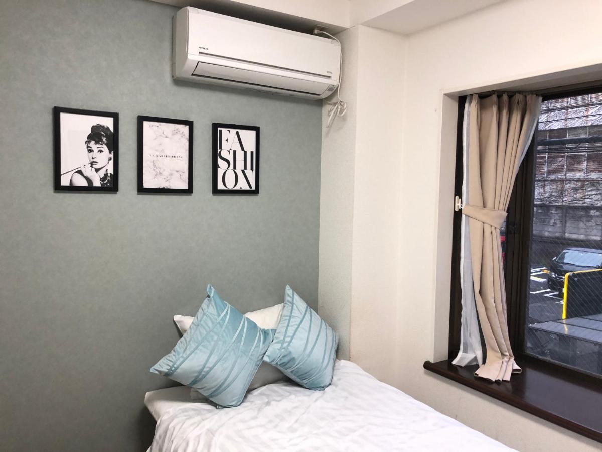 Fact Dream House 新宿三丁目徒歩3分色々揃うワンルーム Tokyo prefektur Exteriör bild